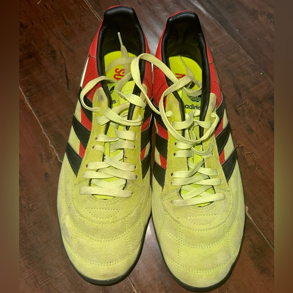 Condition: Used (normal wear)
Men’s shoes - Picture 1 of 5